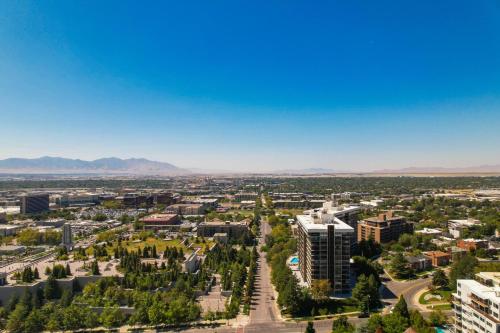 Charming Renovated Capitol Hill House - SLC Charming Renovated Capitol Hill House - SLC