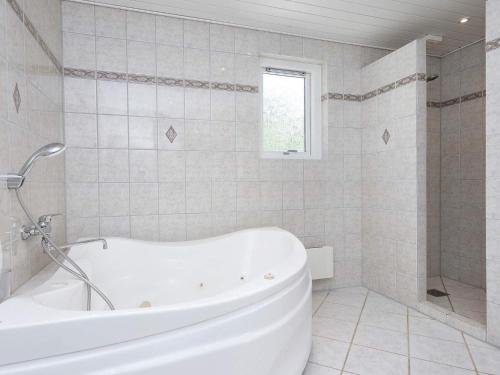Facilities, 6 person holiday home in Ebeltoft-By Traum in Ebeltoft