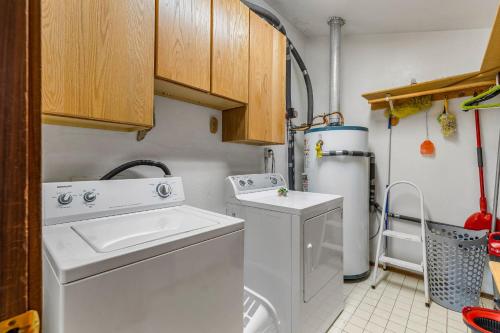 Rustic Mountain Chalet with Breathtaking Views