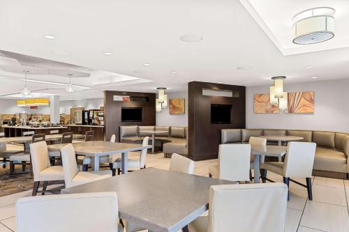 Best Western Plus At Lake Powell - image 12