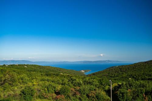 Two-Bedroom Apartment with Terrace and Sea View image 2