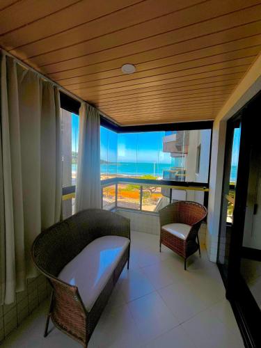 Apartamento familiar com vista para o mar em Guarapari Praia do Morro, frente ao Marlim!