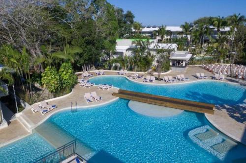 Luz de Luna Emotions in Guayacanes