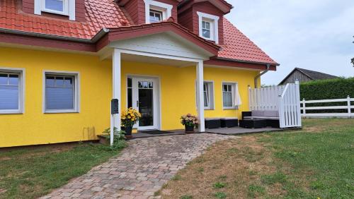 Seehaus-Studio in Mustin