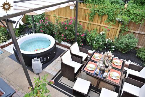 Historic Garden Oasis Home in Philly in Philadelphia, USA