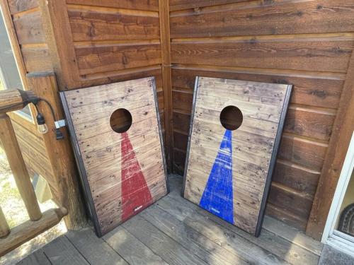 Washoe Wanderlust - Game Rm w Pool Table - Foosball