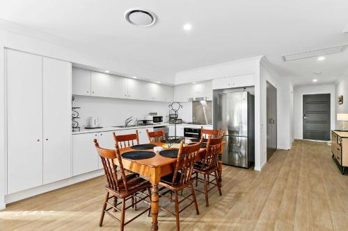 Serenity in Point Vernon