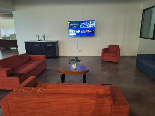 Зручності, The Hotel Orange in Оріндж (Техас)