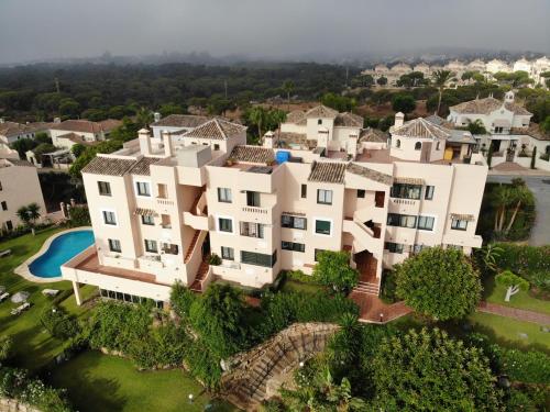 El Manantial, Elviria, Marbella, Costa del Sol - Tap to explore photos