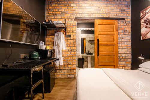 Ipoh The Label by Verve Ipoh The Label by Verve