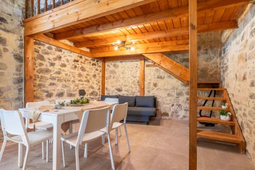 Facilities, Villa Emilia in Agia Varvara