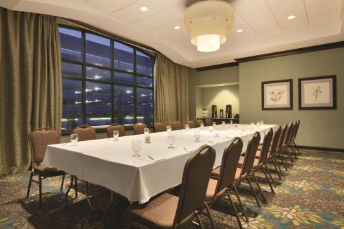 Hilton Garden Inn Worcester - image 6