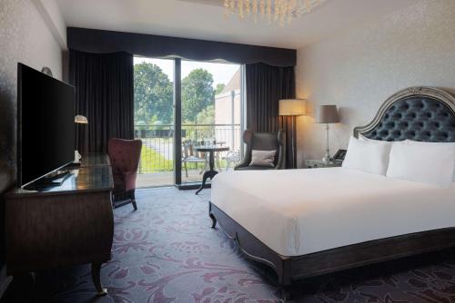 Hilton London Syon Park - image 14