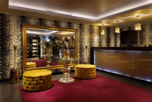 Hilton London Syon Park - image 9