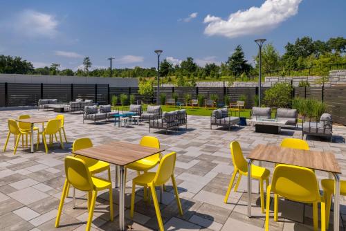 Home2 Suites by Hilton Bristol - image 7