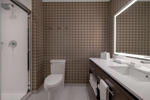 Home2 Suites by Hilton Bristol - image 10
