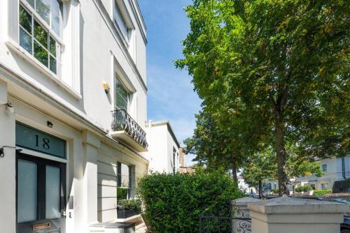 Luxury and Cool 2 bedroom in Notting Hill - image 4