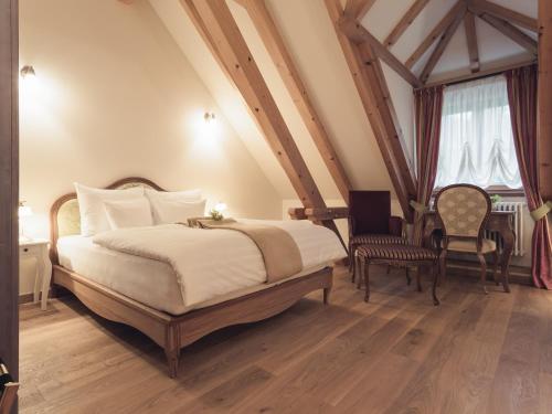 Schloss Thalheim Room Type - Standard Double Room