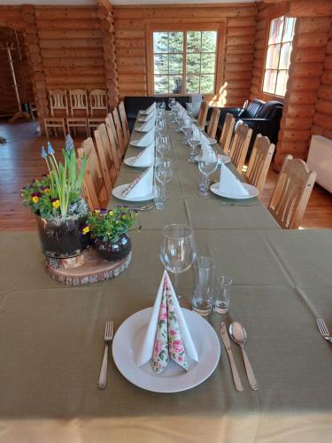 Jaun-Ievinas in Rauna