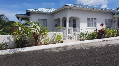 ガーデン, Selen's Apartment in Ti Rocher Micoud Saint Lucia in ミクー