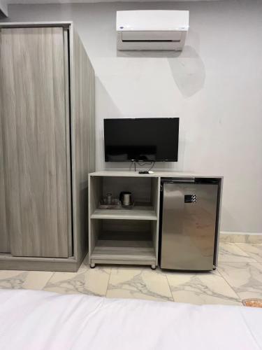 Habu Pyramids View Hotel - image 3