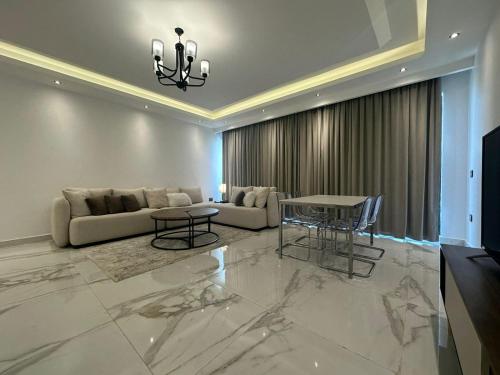 Luxury apartment in new cairo lake view residence