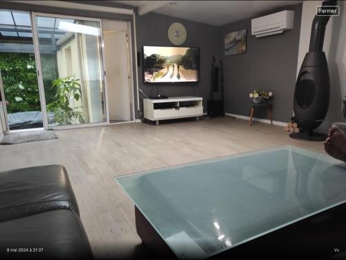 Maison loft, jacuzzi in Ліврі-Гарган