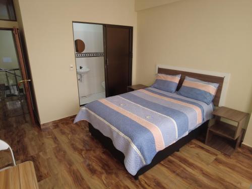 GOLDEN DREAMS in El Alto