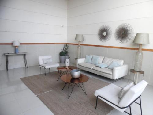 Hermoso y acogedor departamento con vista al mar in La Chimba