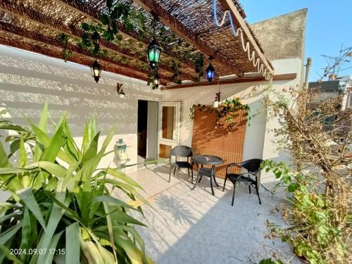 Lovely & Calm Rooftop in Maadi 5 min from the Nile