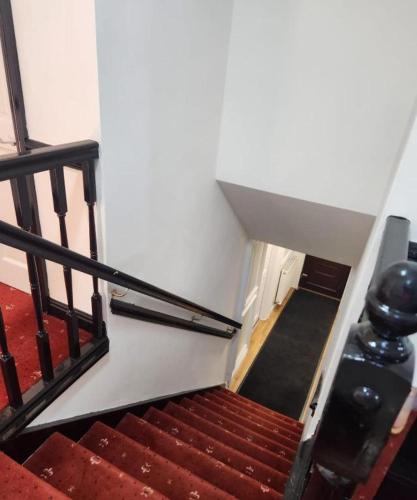 Rainsough Cottage Guest House - Shared Bathroom - Free Parking & WiFi Rainsough Cottage Guest House - Shared Bathroom - Free Parking & WiFi