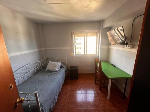 Closest room to Gibraltar Border in ลาลิเนียเดลาคอนเซพเซียน