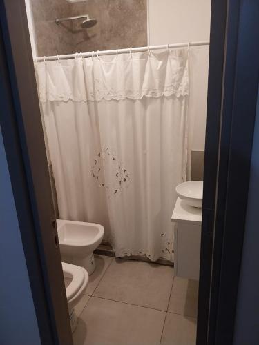 One-Bedroom Apartment image 3
