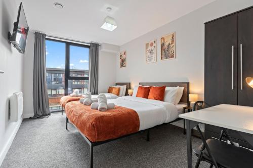 Tropical Suite - 2 Bed 2 Bath City Centre Netflix Games - Exclusive Weekly and Monthly DEALS - Raozee Homes, Birmingham (fotografie 7)