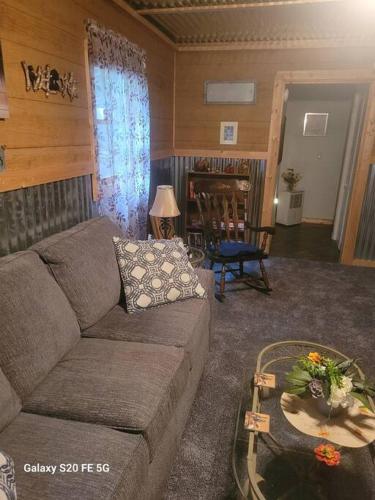 Cozy Mountain Home Apartment in Etowah (NC)