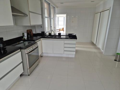 Apartamento Guarujá Vista ao mar! (Apartamento Guaruja Vista ao mar!) in Morro do Maluf