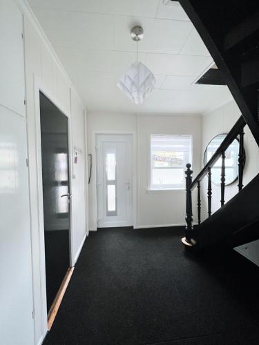 Bask In Ocean Views At Bakkastova in Trongisvágur