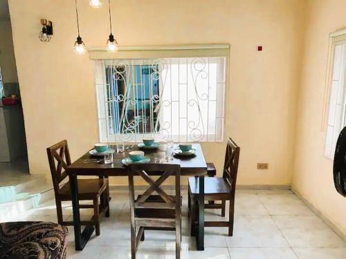 Three-Bedroom Apartment image 10