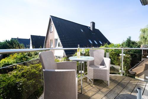 Apartment with Balcony image 4