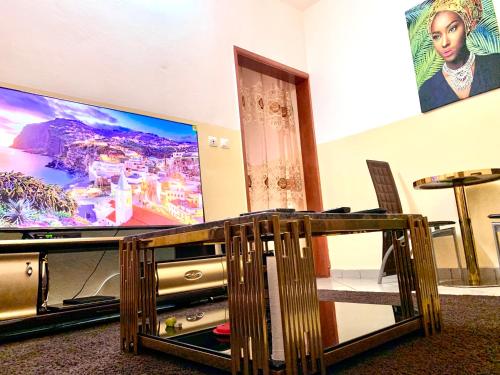 Grant Lexus Apartment Mimboman in Яунде