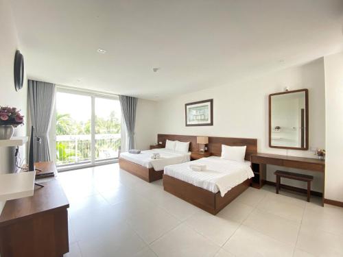 QLI HOTEL