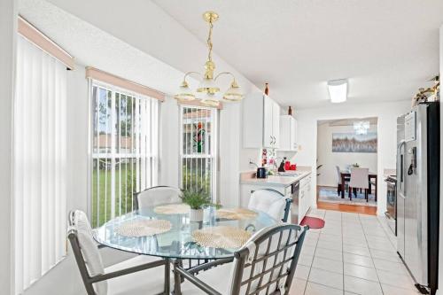 Charming 3-bedroom house & WiFi - Spotless Villas in Palm Coast, USA