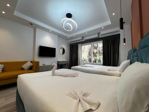 room detail thumbnail 1