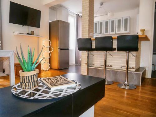 Moderne 60m2 vue sur la Loire hypercentre Moderne 60m2 vue sur la Loire hypercentre