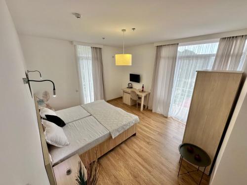 Twin Room with Balcony