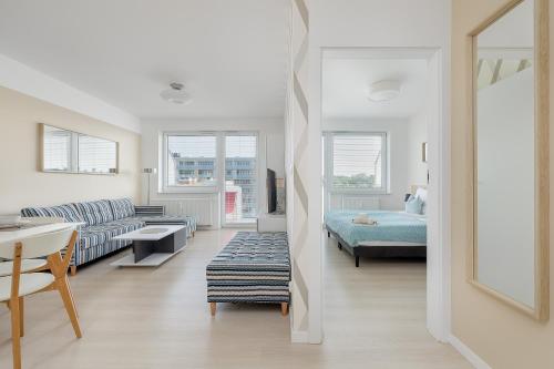 One-Bedroom Apartment with Balcony image 3