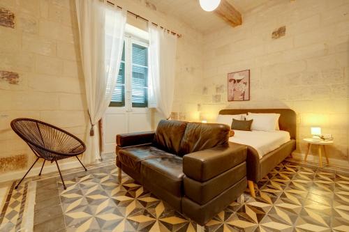 Exclusive Valletta Apart with Historic Charm by Buena Vista, La Valette (photo 8)