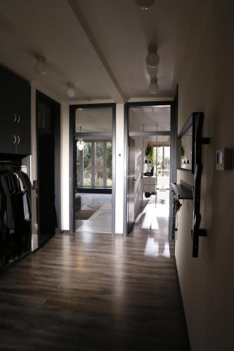 Lobby, Large 120m apartment with garden and cat near ZOO in Praha-Troja