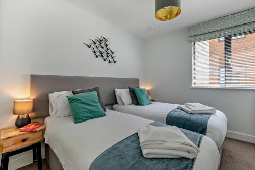 Byron - Luxury Self-Catering Coastal Apartment at the Heart of Woolacombe with Heated Indoor Pool & Gym - 4 Minutes Walk to Beach! 6 Middlecombe, Woolacombe (zdjęcie 8)