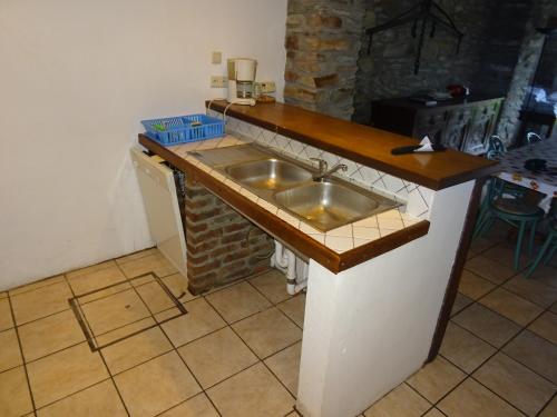 Gîtes Les LHOMMALINNES (Gites Les LHOMMALINNES) in 利布拉蒙